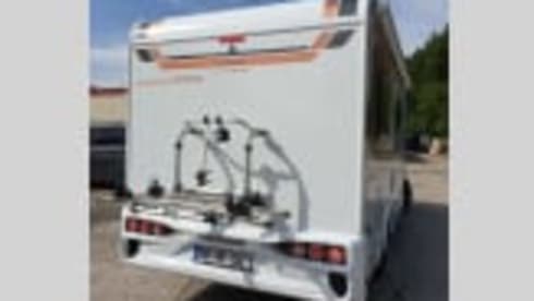 Peppi – Weinsberg CaraCompact 600 MF