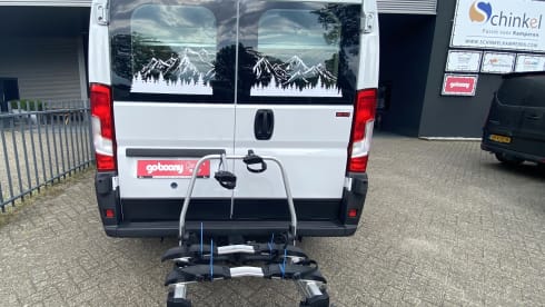 Bonnie – 4p Benimar bus from 2021