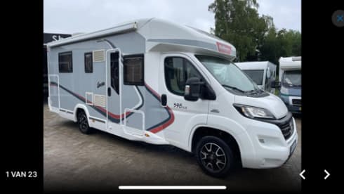 4p Challenger semi-integrated uit 2017