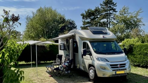 4p Bürstner semi-integrato del 2015