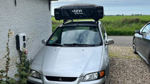 Space star – 3p. Roof tent, off to the stars!