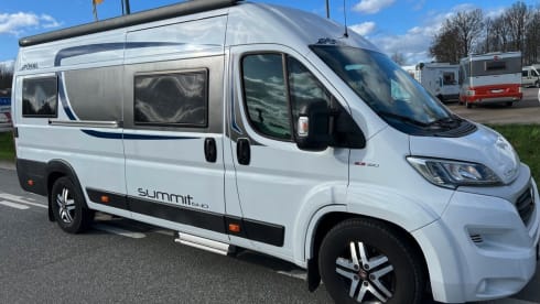 Stijn – Luxury Pössle Bus Camper from 2021 - Including 2 electric bicycles & air conditioning 