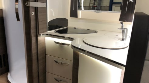 4p McLouis semi-integrated uit 2019