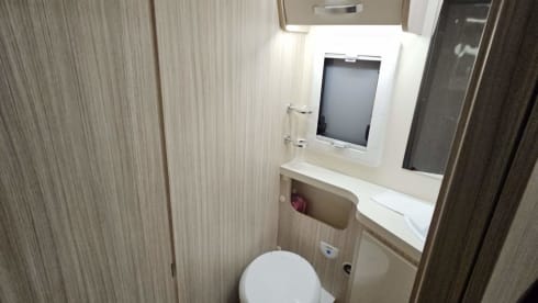 Ons Louise  – companion for your next adventure in comfort and style.