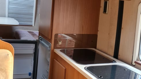 Roma Accent – 3 berth Peugeot Autocruise Accent
