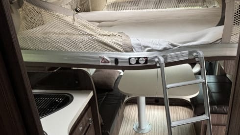 Benimar Tessoro 497 bj:2020  – 4p Benimar Tessoro 497 semi-integrated from 2020 AIRCO in NEW CONDITION!