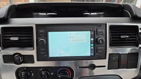 Flash – Chausson Flash 10 with electronic drop down bed
