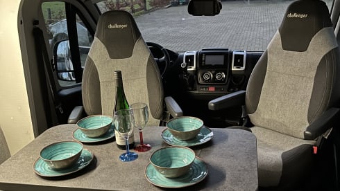 Luxury 2-4p Challenger semi-integrated from 2020