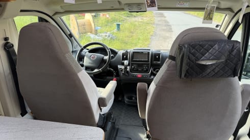 3p Pössl campervan uit 2017