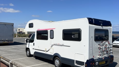 Marlene – 6 Berth Fiat Roller Team 746