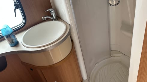 Niels – 4p Benimar alcove uit 2012