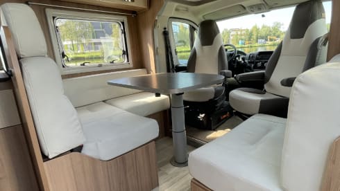Spacious luxury 4 person Pilote camper many extras Queens bed semi-integrated 2013