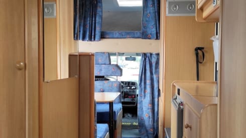Geräumiges Wohnmobil für 6 Personen   