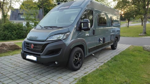 Furgone attrezzato per 2 o 4 persone alle porte della Bretagna