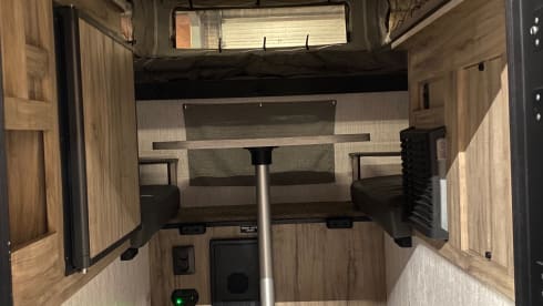 Real-Lite – Toyota Hilux (2025) with camper unit