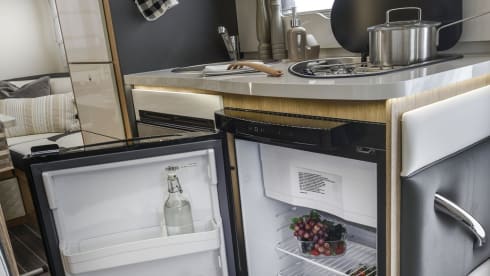 Phoenix – 6-persoons Roller Team semi-geïntegreerd vanaf 2023