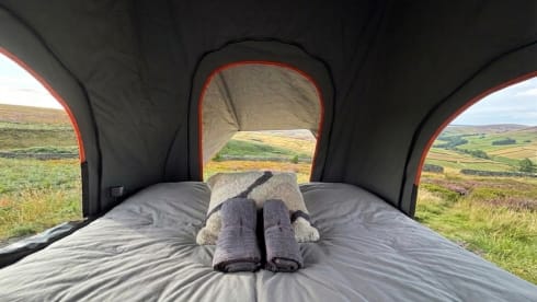 Landy – Land Rover campervan met 4 slaapplaatsen uit 2008