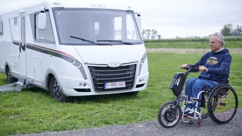Wheelchair accessible camper