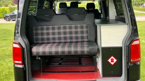 Beauty – 2019 VW T6 Campervan 4 berth