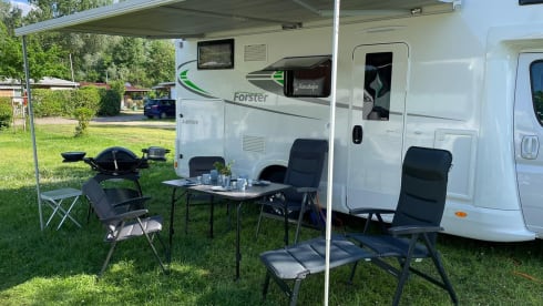 enjoycamper1 – FORSTER A699 DVB ALKOVEN 6 PERSONEN IDEAL FÜR FAMILIEN