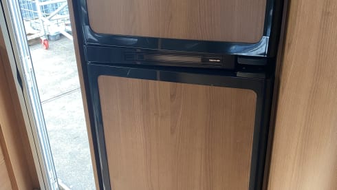 LMC Breezer – 4p LMC Teilintegrierter ab 2013