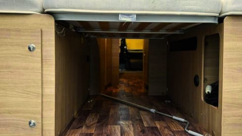Wiewuiten – 2p Roller Team bus from 2017 (4 seats)