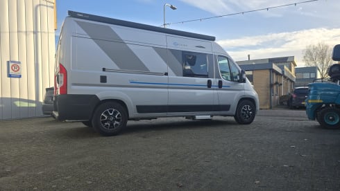 Offgrid Jumper  – 2p Sun Living bus from 2021