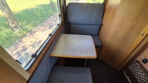 Campertje – 5p Fiat Dethleffs Golbetrotter Alcove from 1995
