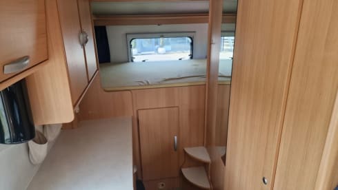 C30 – 6p Rimor alcove from 2013