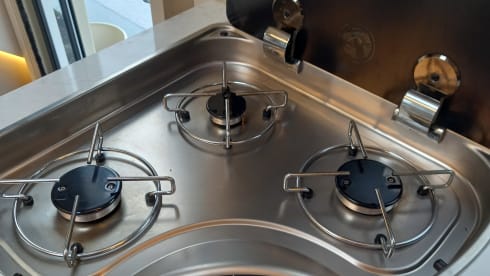 Raumwunder  – Maple Canada AD