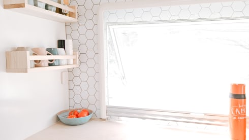 Foxie – 4p Mercedes-Benz alcove from 1979