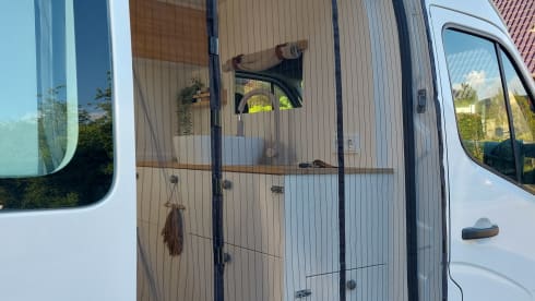 Buscampr – New, off-grid, complete and comfortable 'Buscampr' for 2 people