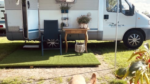 Coby Dethleff – Boho house on wheels