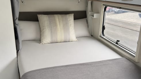 Arthur – Camping-car 2021 Automatique Lit Français Starlink WiFi Illimité 