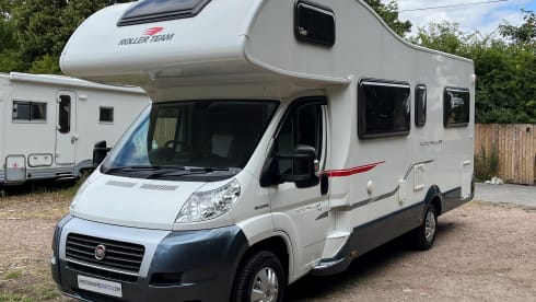 Rolley – 6-Bett-Rollerteam-Wohnmobil in Familiengröße mit 6 Sicherheitsgurten!