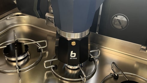 Benimar Cocoon 463 MANUAL 5P - 2022 - WIFI - incl. equipment!