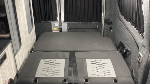 Ford Custom Campervan (4 berth)