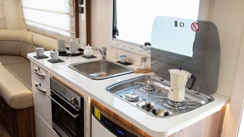 Auto Roller 746 6 Berth Motorhome