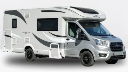 2025 Roller Team 707 Auto  – 5 sleeper/5 belts. Auto, bunks, large lounge  