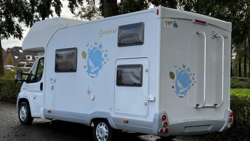 5 person Bavaria alcove camper