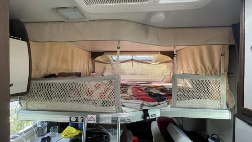 Takkie de Camper – 5p Ford semi-integrated uit 2014