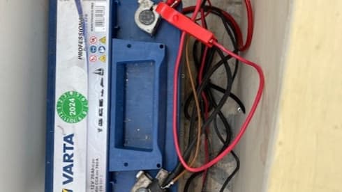 Zweisitziger Volkswagen-Bus von 1996