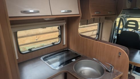 Howdie - ons Huis Op Wielen – 5p Fiat semi-integrated from 2011
