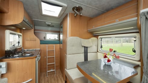 Aangenaam op de weg – 4p Fiat Ducato Giottiline semi-integrated from 2011