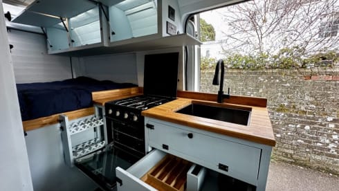 Bruce – Fully Off Grid | Insurance Included | ULEZ Compliant