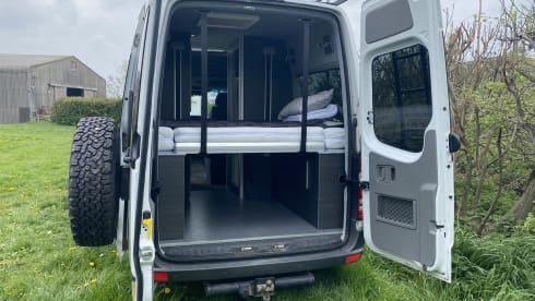 Mr Adventure  – 2 berth Mercedes-Benz Adventure Van