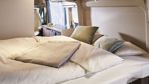 Tummo – The Rolling Hideaway – Boutique Camper - Bürstner 4P - 2026