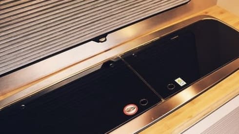 Boris – Luxury 4 Berth T6 VW Camper With Pop Top