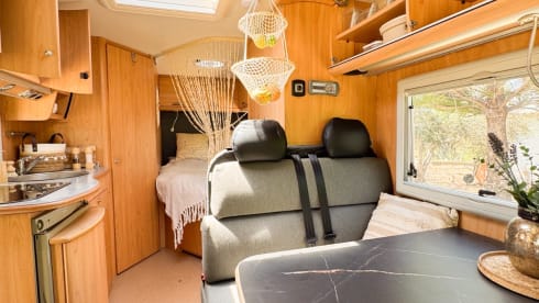 🌴Happy place🌴☀️ – Luxury Ibiza-style integral camper | 4p | Fly & Drive Costa Blanca”🌴