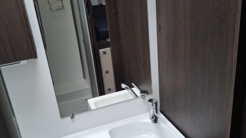 4p Benimar semi-integrated uit 2023